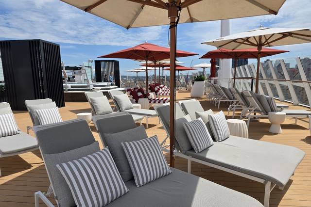 Celebrity Solstice | Sundeck
