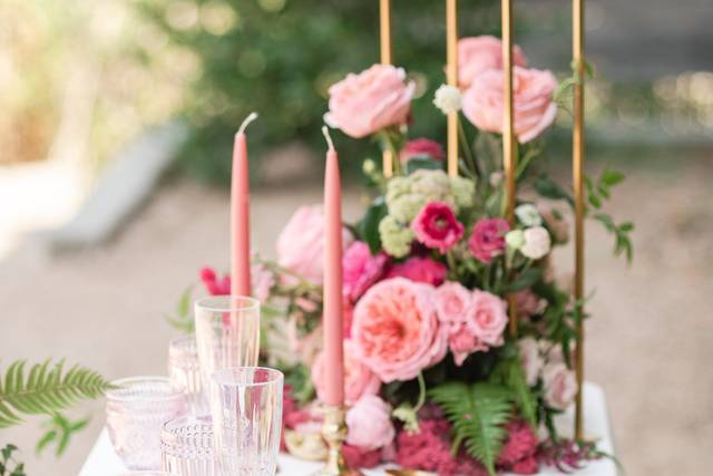 A romantic table setup – Beat Box Portraits