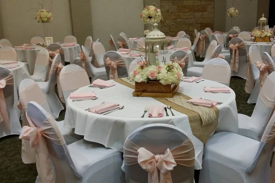 Blush table and chair decor