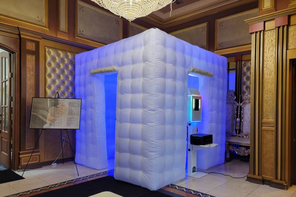 Cube Photo Booth