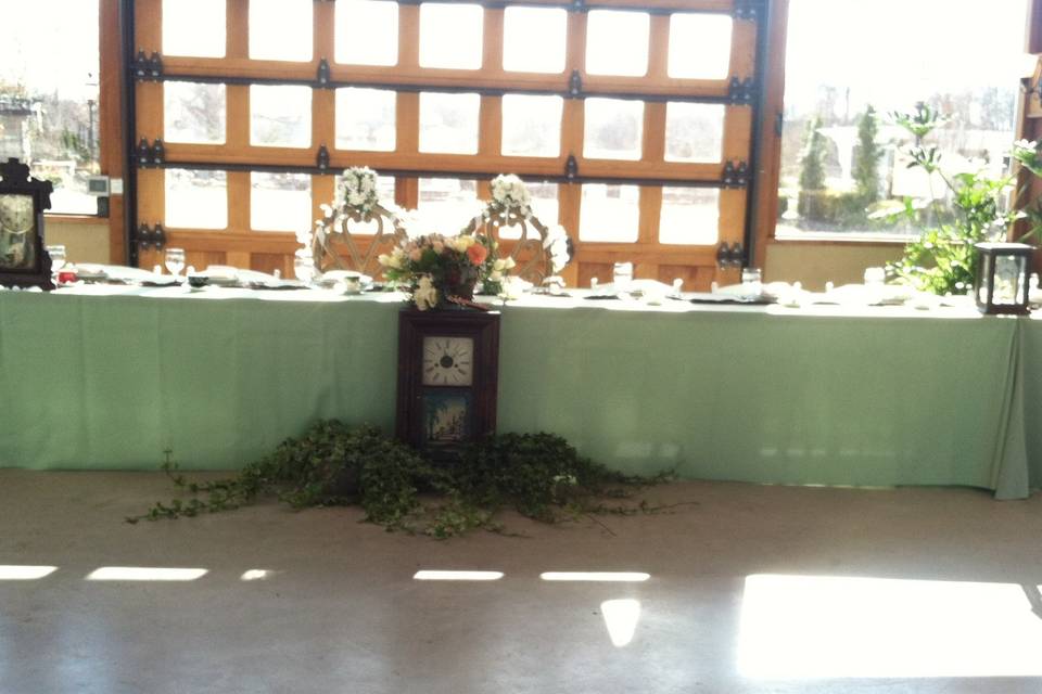 Long table