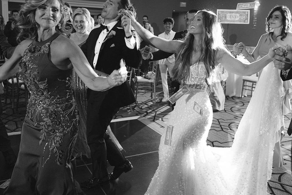 Greek Dancing - Chicago