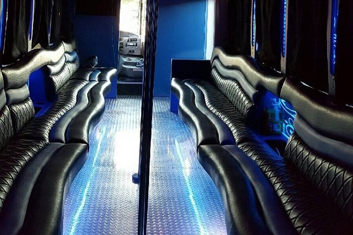 34 Pax Party Bus