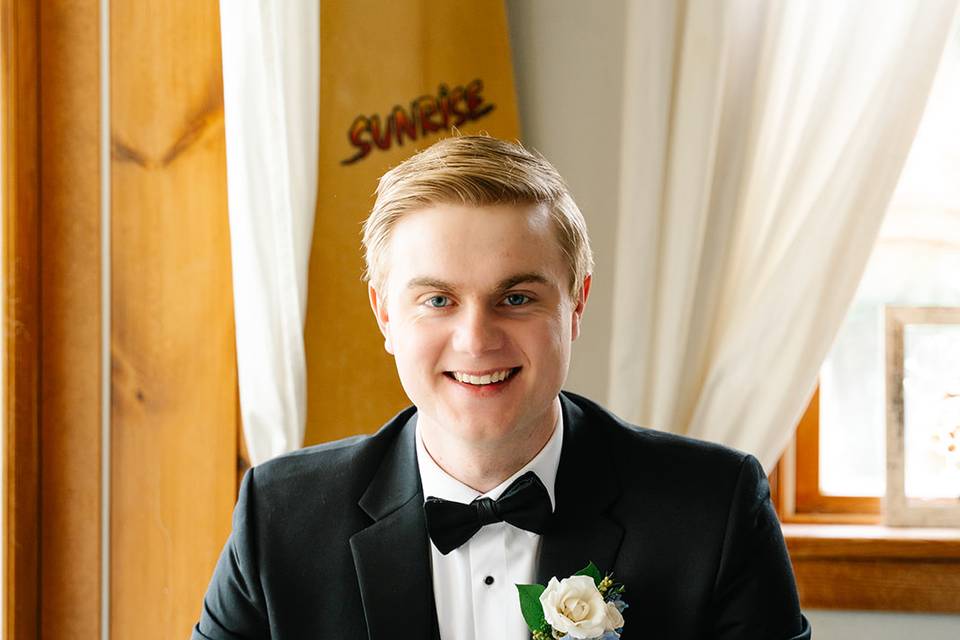 Wedding Bending Branch