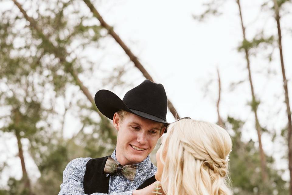Rustic Wedding Bending Branch