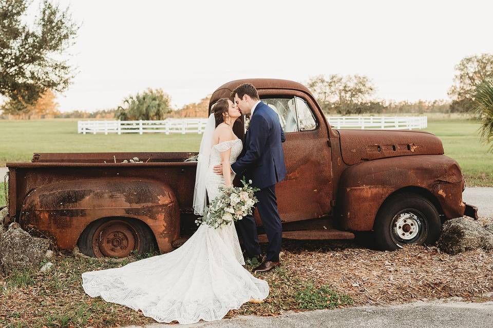 Wedding Bending Branch