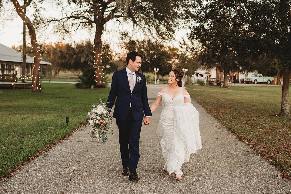Wedding Bending Branch