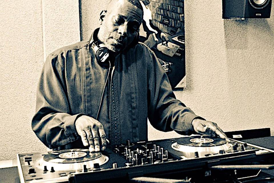 Premier Music Service