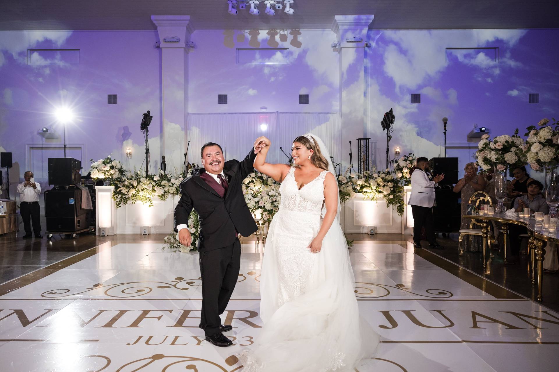 Dallas Oasis - Reviews, Photos & Deals 2026 - Red Oak, TX - WeddingWire