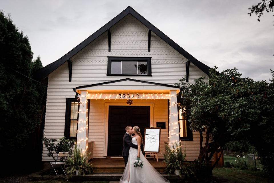 Fairy Lights Hummingbird Hall