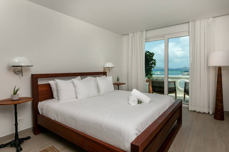 Wharfside Village Hotel