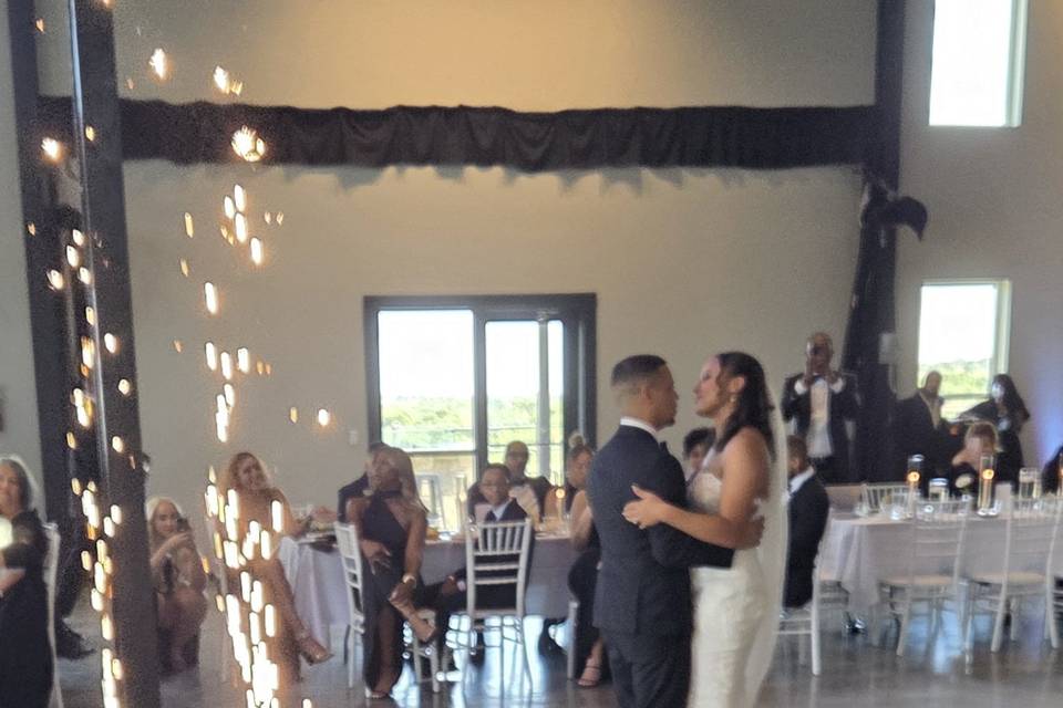 Cold Sparks first dance