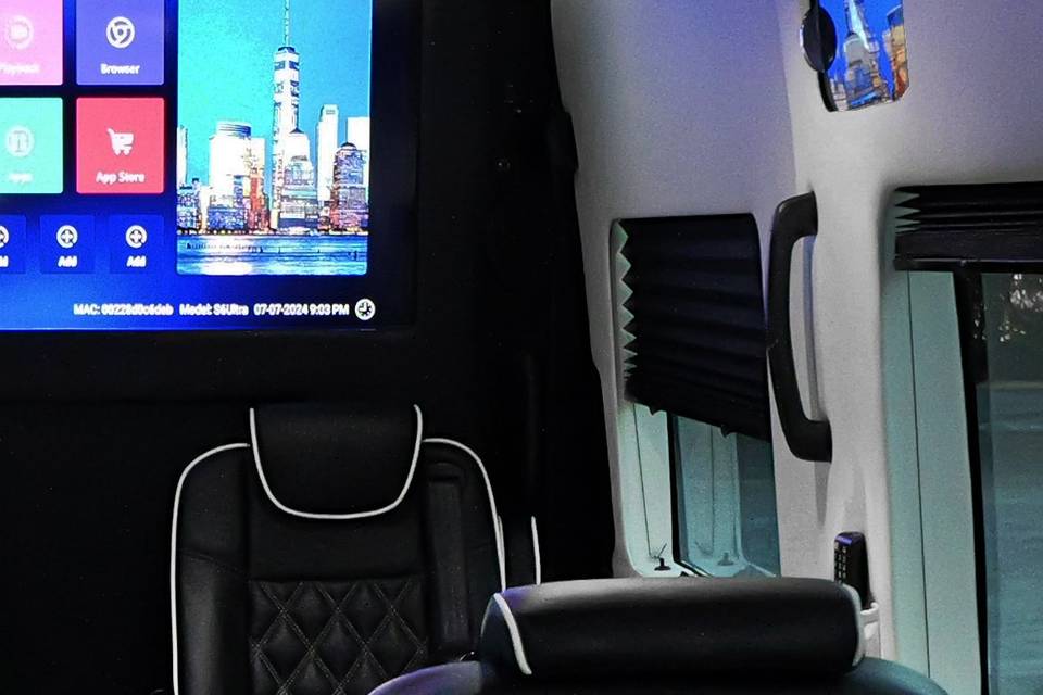 Luxury Limo Amenities