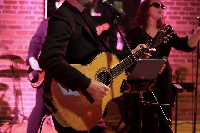 Brian Darnell Music