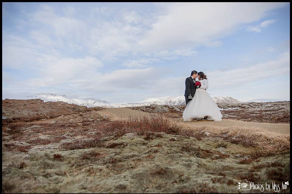 Photos by Miss Ann / Iceland Wedding Planner / Your Adventure Wedding