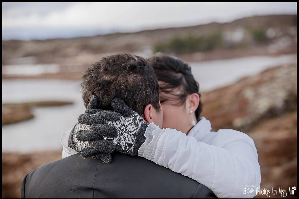 Photos by Miss Ann / Iceland Wedding Planner / Your Adventure Wedding