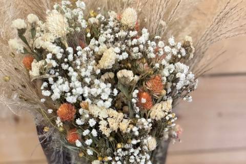 Rustic Romance Holly Oaks Farm