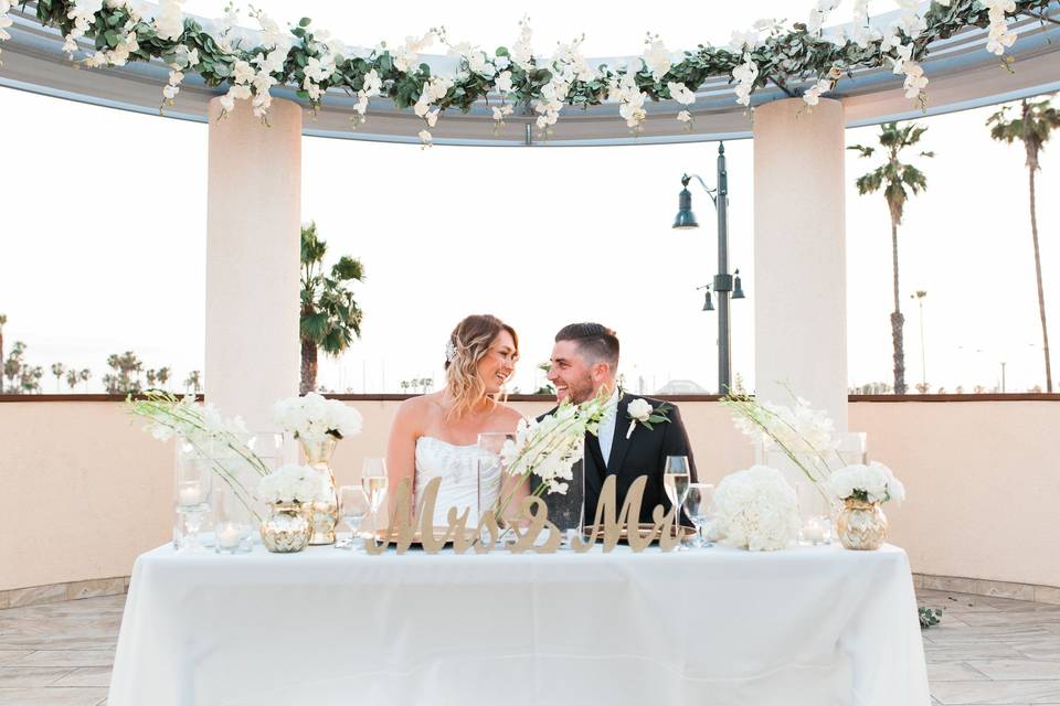 Sweetheart table