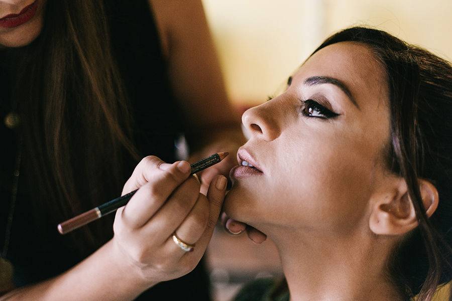 Bridal make-up in Athens