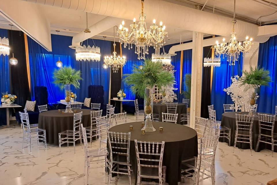 The Luxe at Harmon