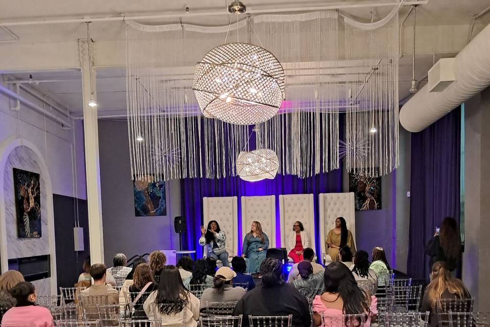 The Luxe at Harmon