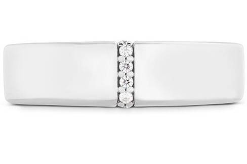 COUPLED SIMPLICITY DIAMOND BAND 6MMThe Coupled Simplicity Diamond Band is a simple yet elegant style band with four diamonds down the center. This band is part of the Coupled Collection by Hearts On Fire.