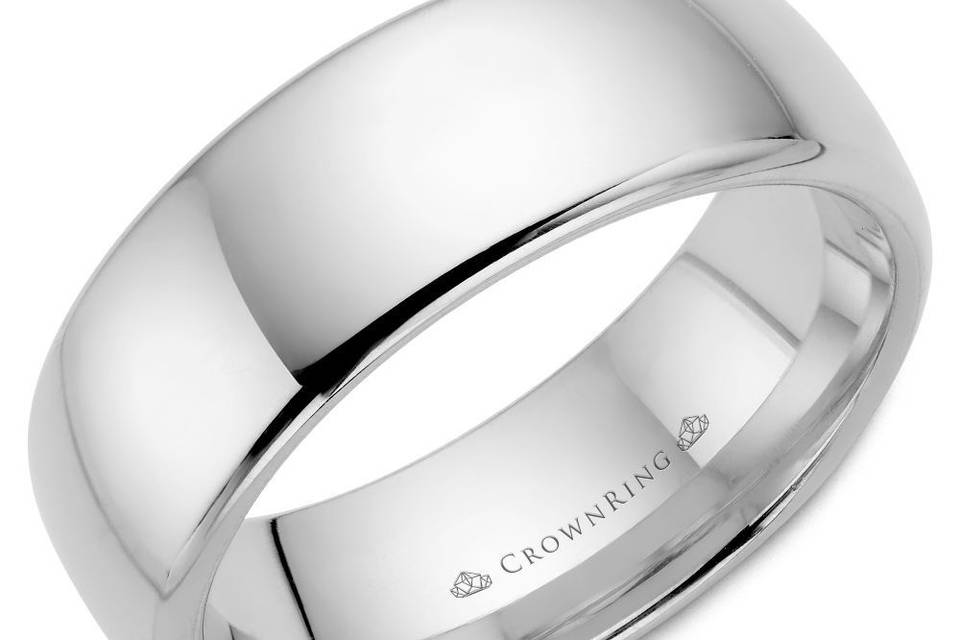 TDS14W8This traditional men's wedding band in white gold is created to celebrate your everlasting love.METAL: WhiteWIDTH: 8mmOther Availability: This ring is available in 10K, 14K, 18K (White, Yellow & Rose gold) & Platinum