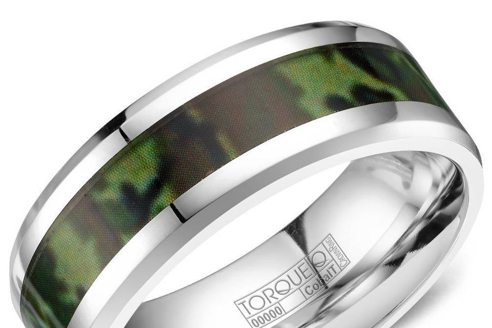 CB-0001A white cobalt Torque with a camo pattern inlay.METAL: NONEWIDTH: 8mm