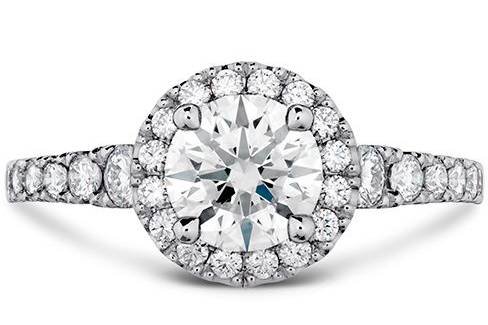 HEARTS ON FIRETRANSCEND PREMIER HOF HALO ENGAGEMENT RINGA new design twist to our popular Transcend Engagement Ring, a vintage diamond halo surrounds The World’s Most Perfectly Cut Diamond to create the brilliant illusion of an even larger center stone in this stunning engagement ring.