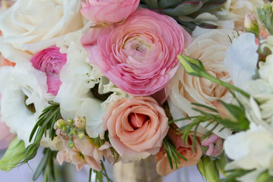 Pink and white bouquet