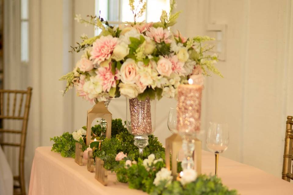 Sweetheart Table