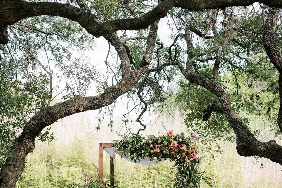 Suspended floral dinner