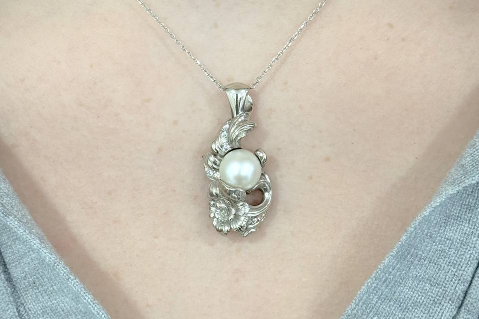 Anniversary Pendant