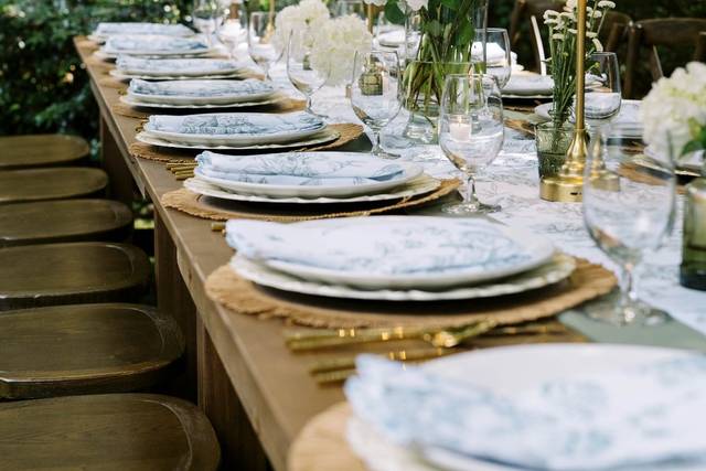 Outdoor farmhouse table setup