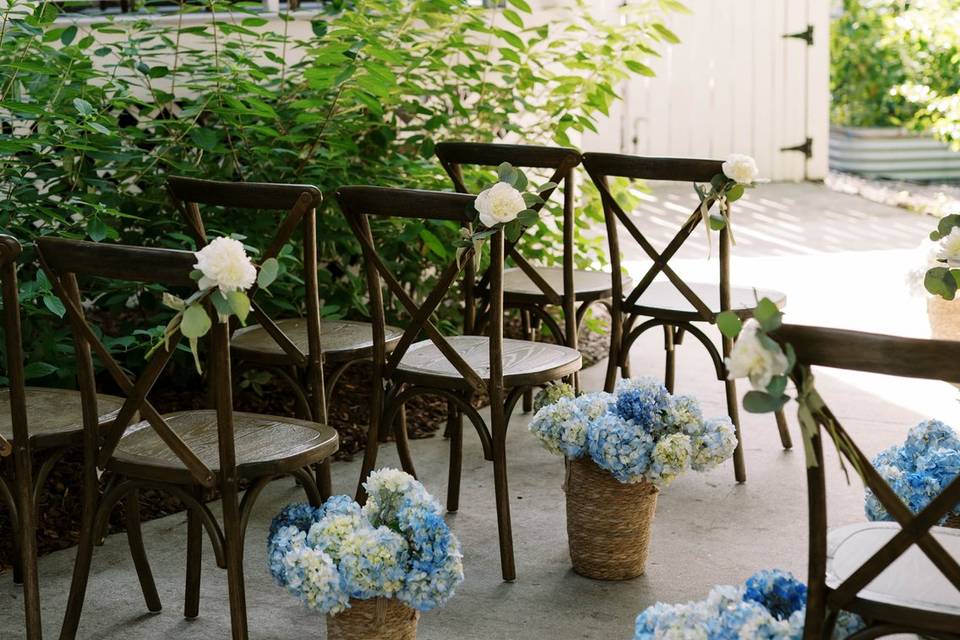 Small wedding ceremony setup