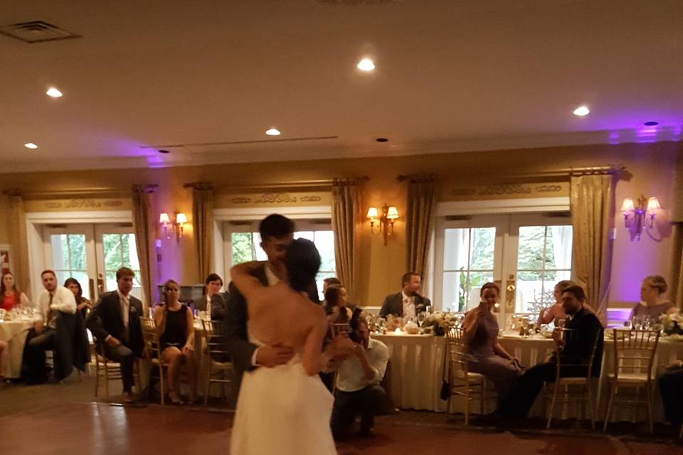 Couple first wedding dance