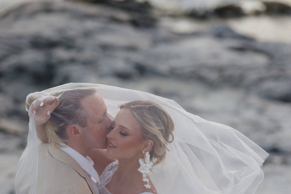 Izzy & Britton - Playa Mirador