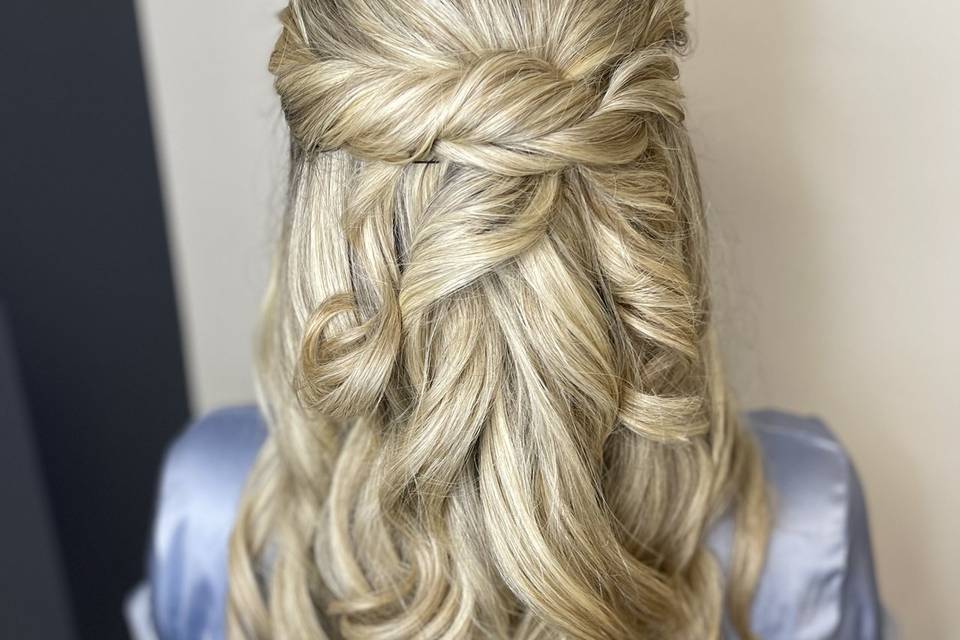 Elegant half-up