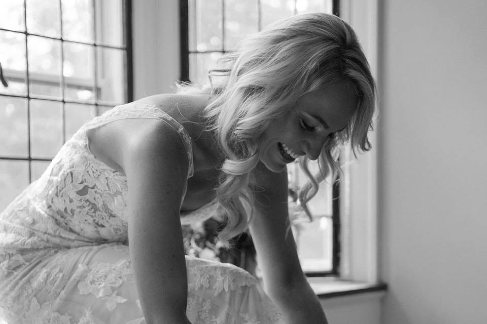 Bridal waves & curls