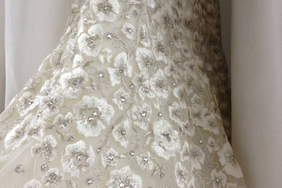 Clean lace wedding dress