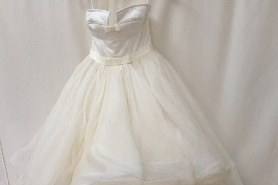 Simple wedding gown