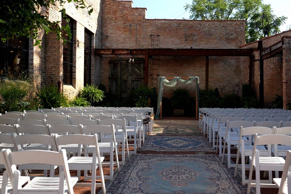 Outdoor ceremony