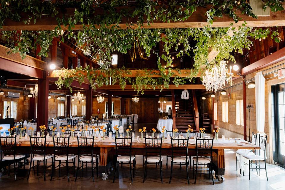 Vertical Head Table