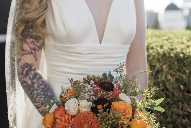 Paper Moon Floral Design