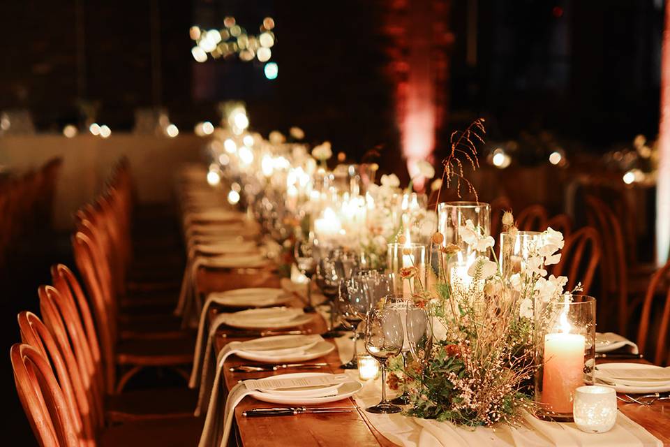 Hygge scandinavian tablescape