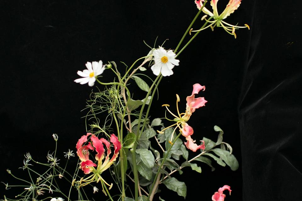 Ikebana modern florals