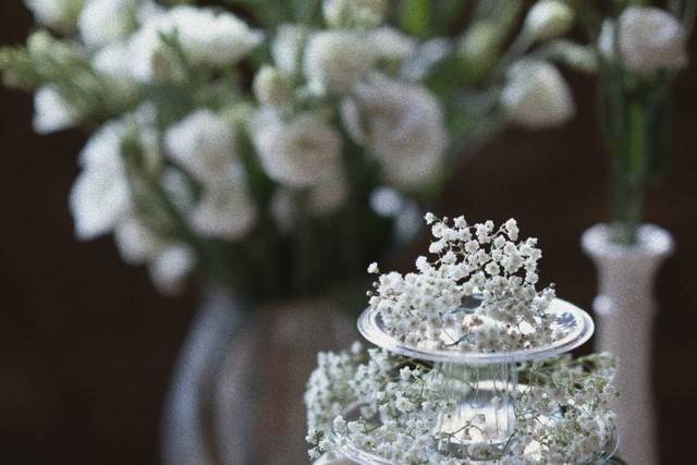 Pebbles & Petals