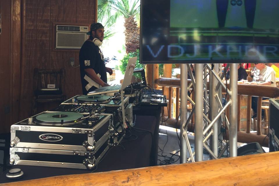 DJ Khur Lee