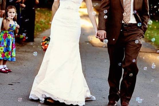 ADD BUBBLES to your Wedding Ceremony or Reception