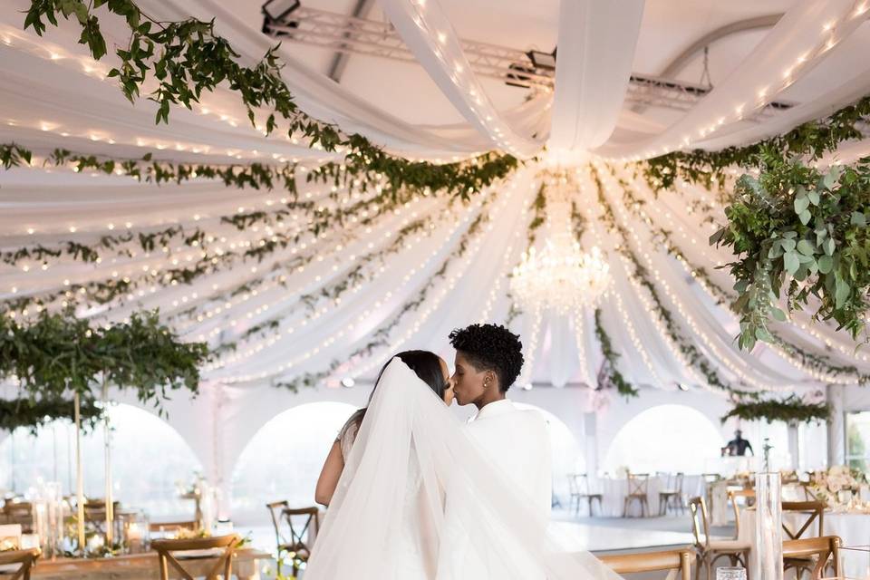 The 10 Best Wedding Venues in Syracuse - WeddingWire